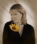 Joanne White played Celia